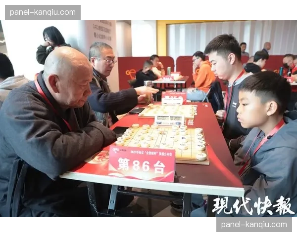 白沙欢乐城队在符永锦教练带领下，以“快、准、狠”战术风格闻名