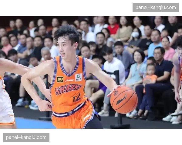 偰李永炜杯赛决赛18分8助攻,展现未来控卫之星潜力 偰李永炜杯赛决赛18分8助攻,展现未来控卫之星潜力