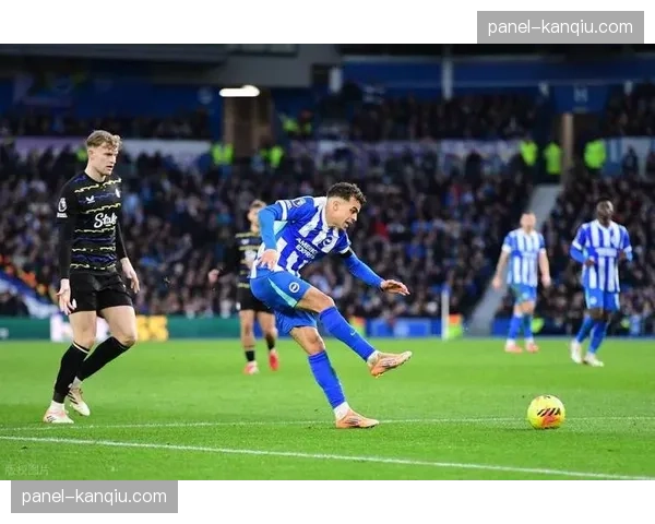 富勒姆0-1埃弗顿，勒温头球制胜，太妃糖客场带走三分