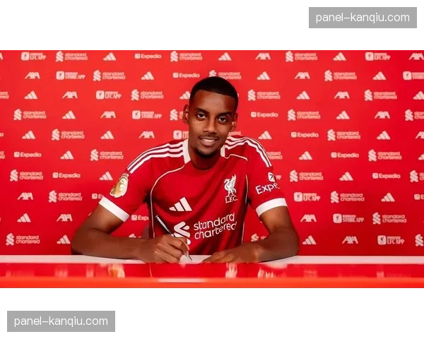 利物浦攻击线乏力:整场比赛过程惨不忍睹引发外界热议 利物浦攻击线乏力:整场比赛过程惨不忍睹引发外界热议